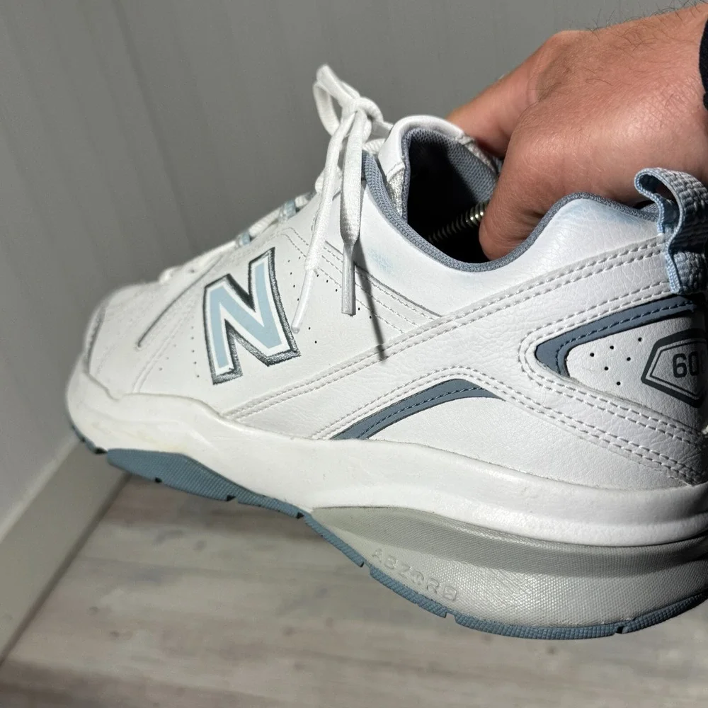 New Balance 608 Women's White Light Blue‎ Size 12 D WX608WB5